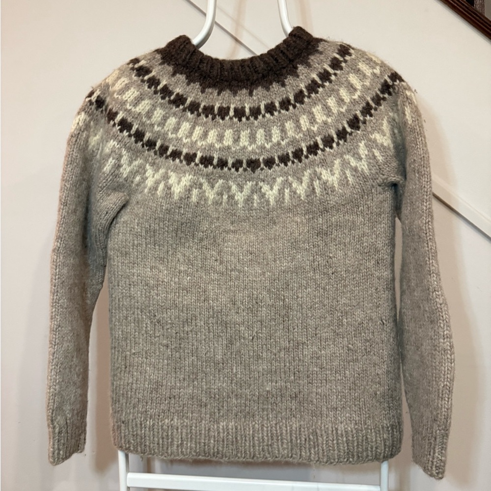 Hand knit Wool Sweater Fair Isle